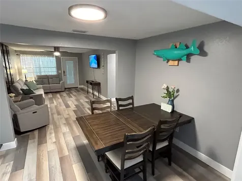 5702 27th Avenue S Gulfport FL 33707