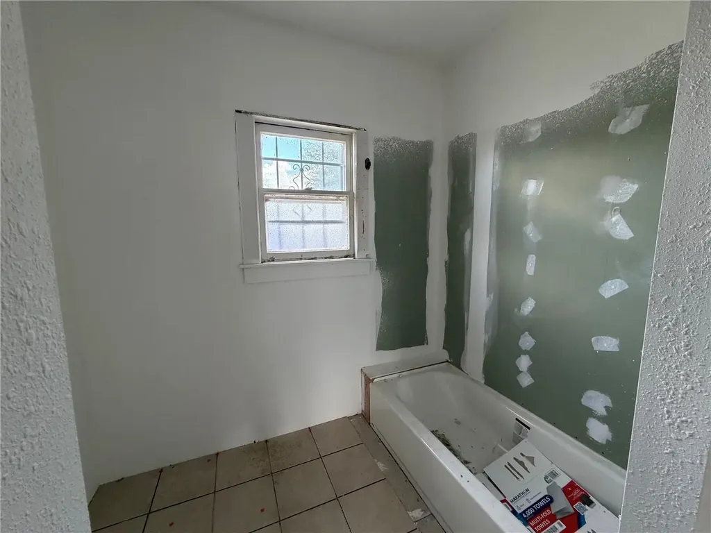 5714 16th Avenue S Tampa FL 33619