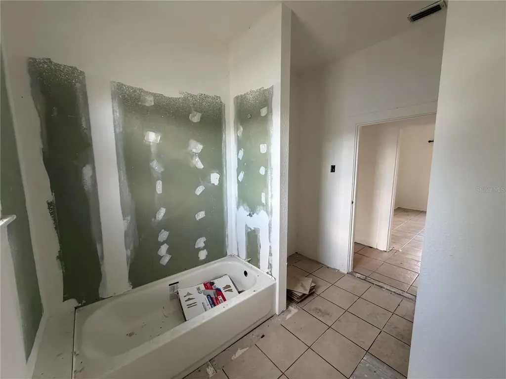5714 16th Avenue S Tampa FL 33619