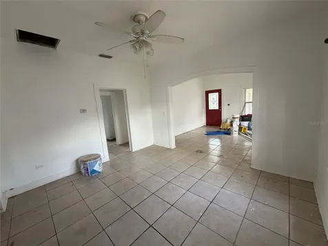 5714 16th Avenue S Tampa FL 33619