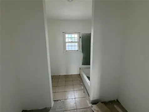 5714 16th Avenue S Tampa FL 33619