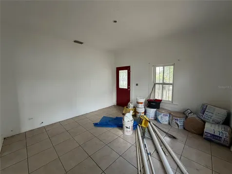 5714 16th Avenue S Tampa FL 33619