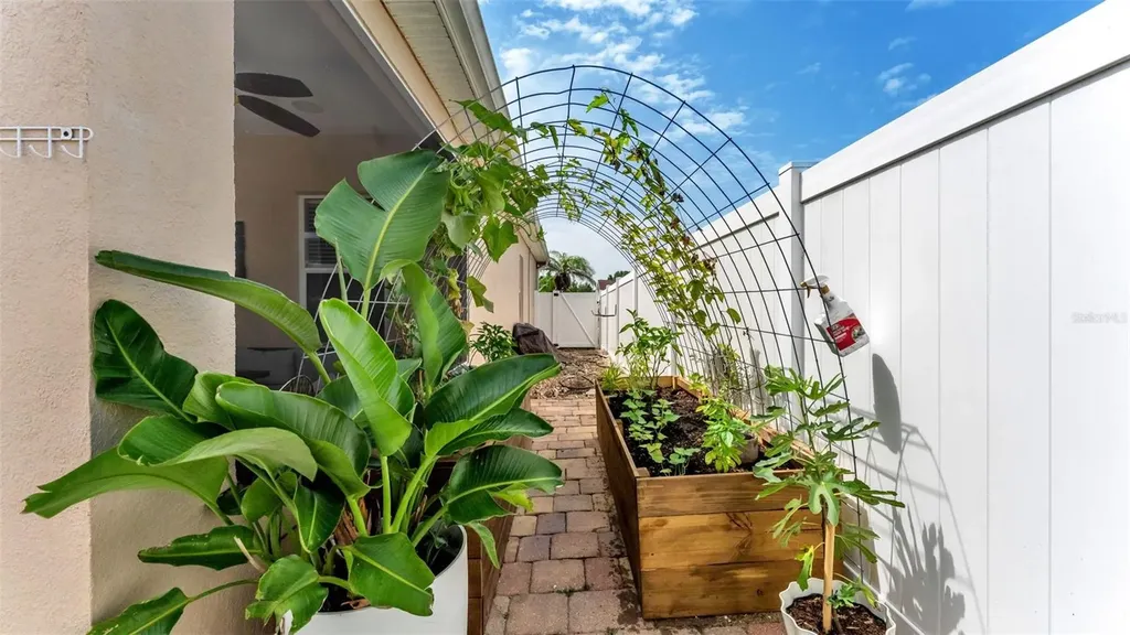 3580 Marsh Wren Street Lakeland FL 33811