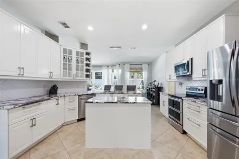 3661 Crescent Park Boulevard Orlando FL 32812