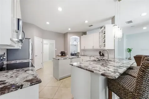 3661 Crescent Park Boulevard Orlando FL 32812