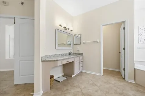 3661 Crescent Park Boulevard Orlando FL 32812