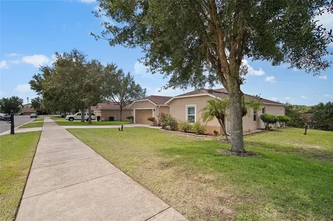 2388 Yellow Grass Court Apopka FL 32712