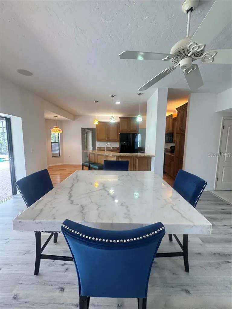 6077 Marella Drive Sarasota FL 34243