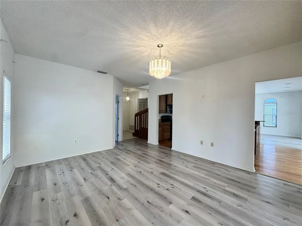 6077 Marella Drive Sarasota FL 34243