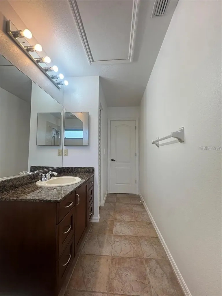 6077 Marella Drive Sarasota FL 34243