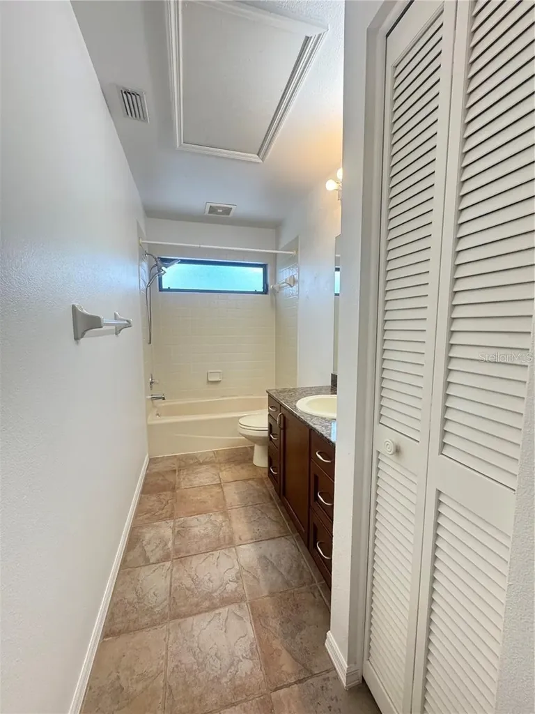 6077 Marella Drive Sarasota FL 34243