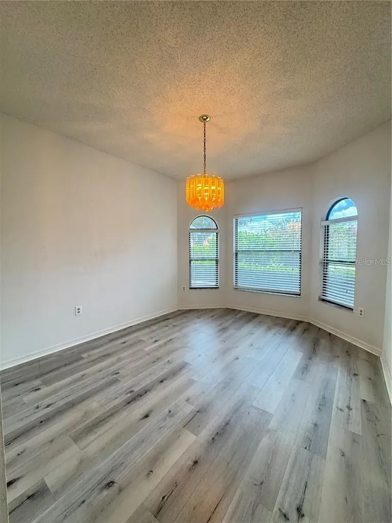 6077 Marella Drive Sarasota FL 34243