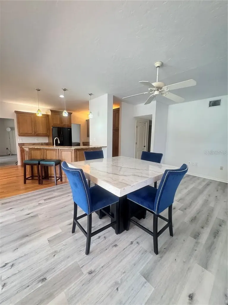 6077 Marella Drive Sarasota FL 34243