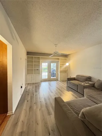 6077 Marella Drive Sarasota FL 34243