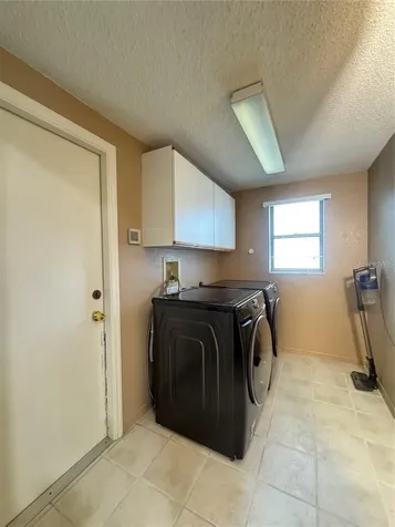 6077 Marella Drive Sarasota FL 34243
