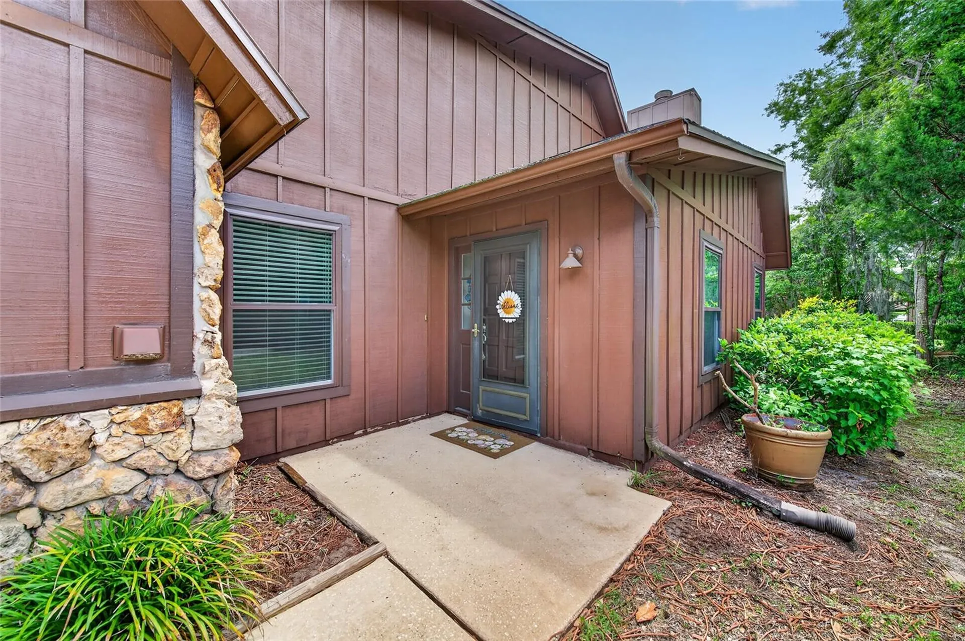 8 Mimosa Trail Ormond Beach FL 32174
