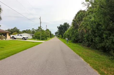 515 Ramblewood Street Port Charlotte FL 33953