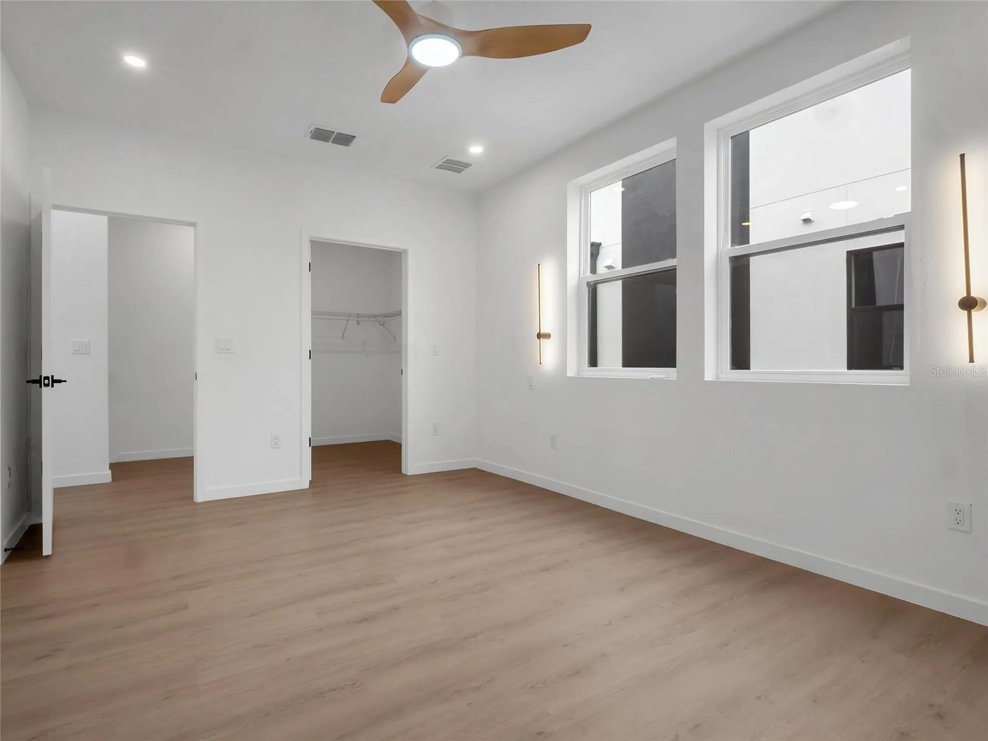 2114 4th Street S St Petersburg FL 33705