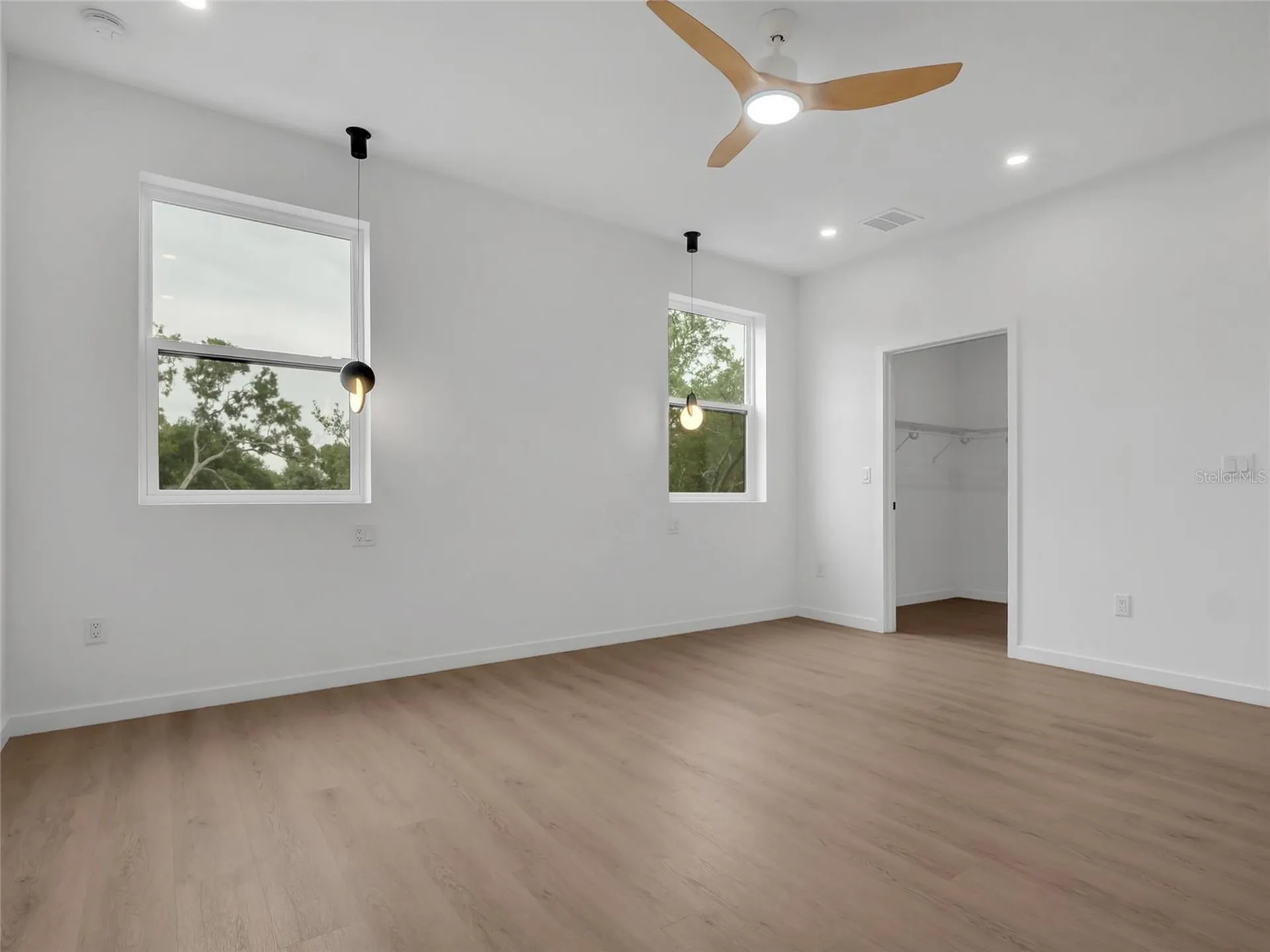 2114 4th Street S St Petersburg FL 33705