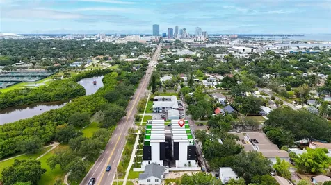 2114 4th Street S St Petersburg FL 33705