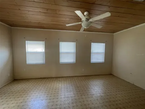 3305 13th Avenue W Bradenton FL 34205