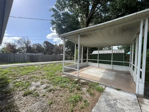 3305 13th Avenue W Bradenton FL 34205