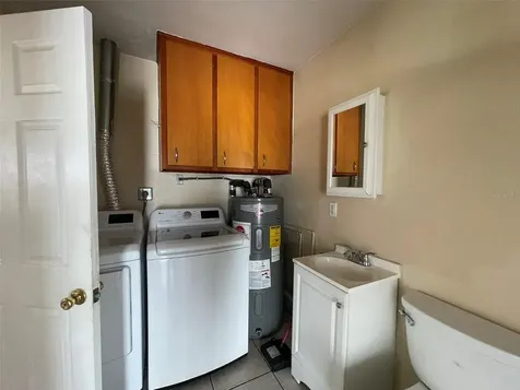 3305 13th Avenue W Bradenton FL 34205