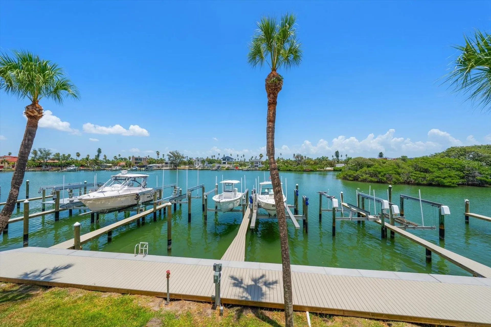 3111 Pass A Grille Way St Petersburg FL 33706