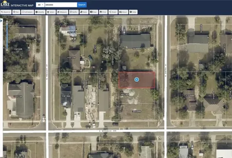 222 N Exeter Street Eustis FL 32726