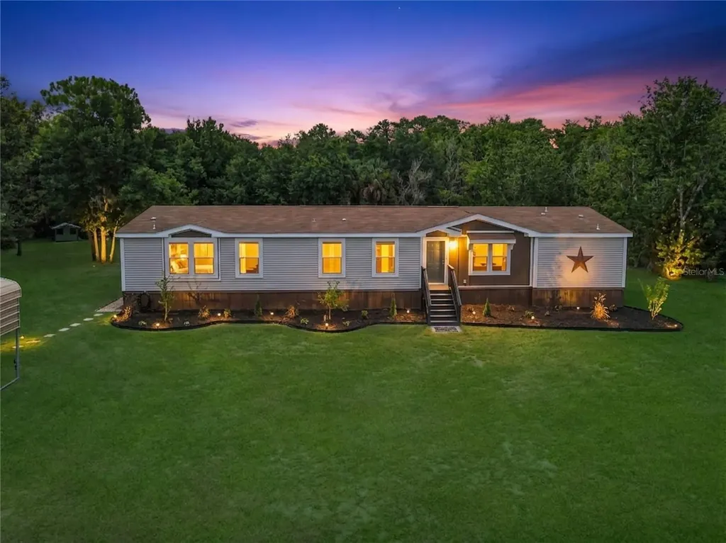 353 Uranus Trail Osteen FL 32764