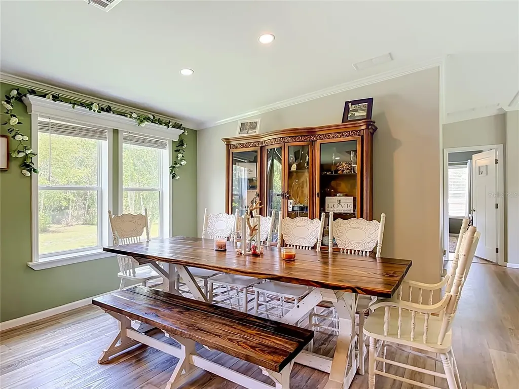 353 Uranus Trail Osteen FL 32764
