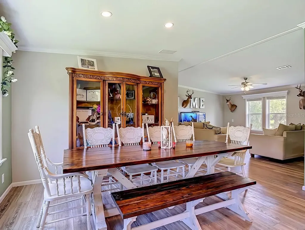 353 Uranus Trail Osteen FL 32764