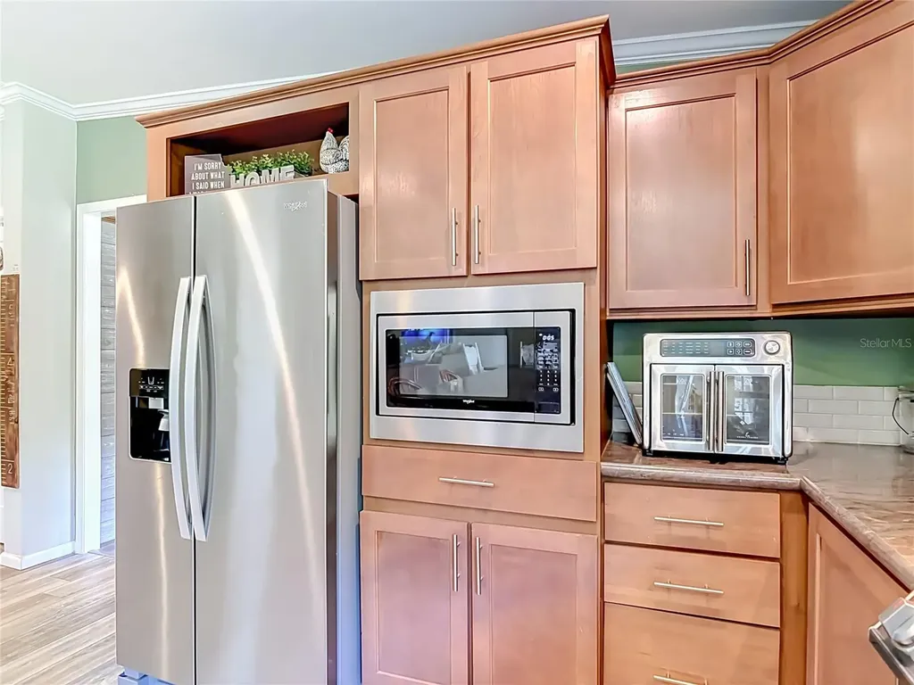 353 Uranus Trail Osteen FL 32764