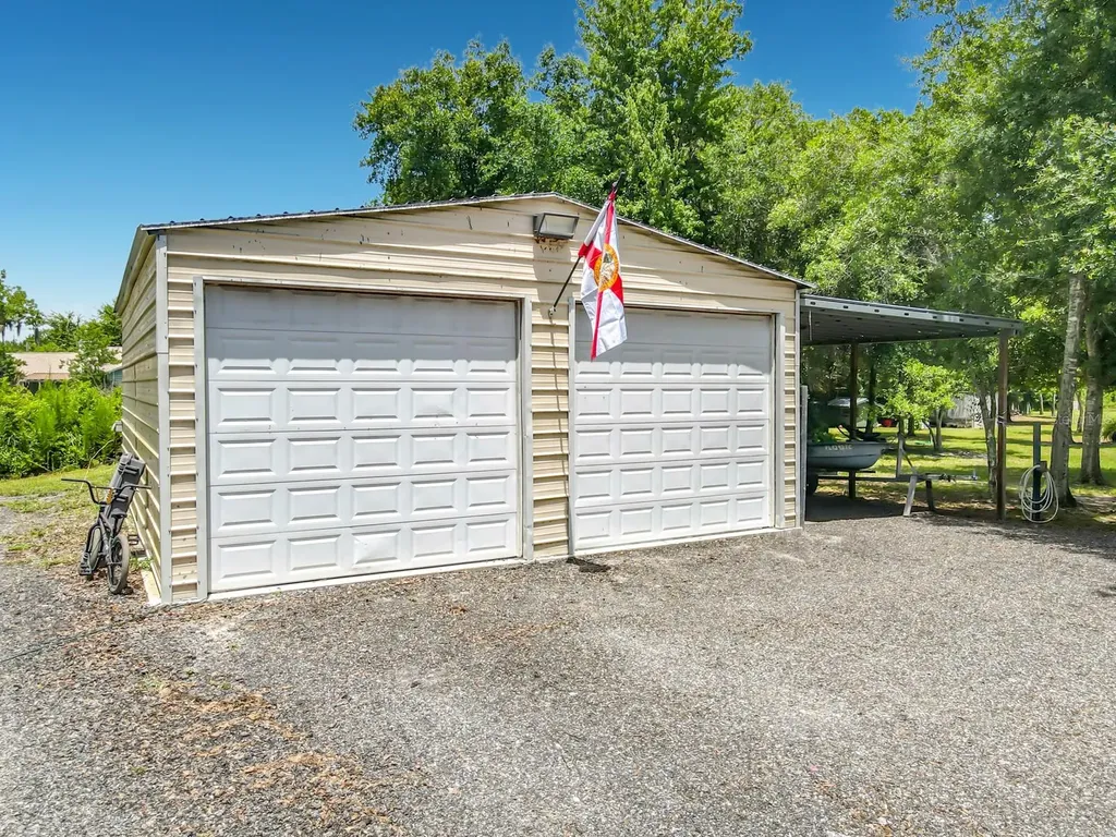 353 Uranus Trail Osteen FL 32764