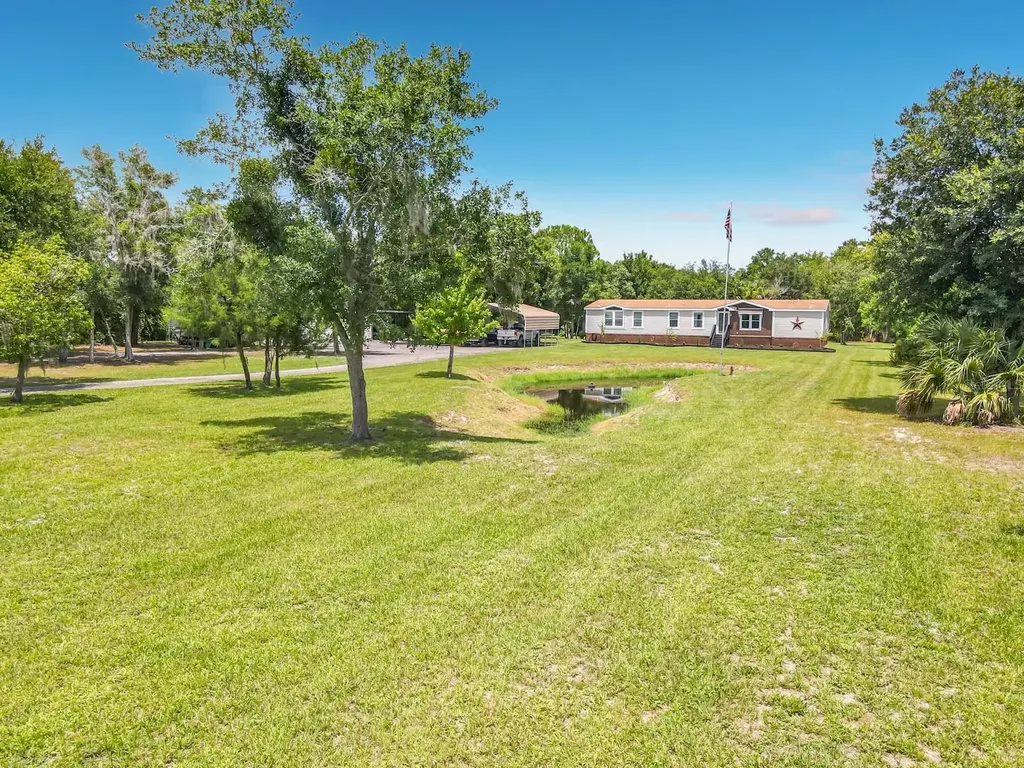 353 Uranus Trail Osteen FL 32764