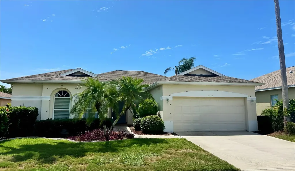 5024 Sturbridge Court Sarasota FL 34238