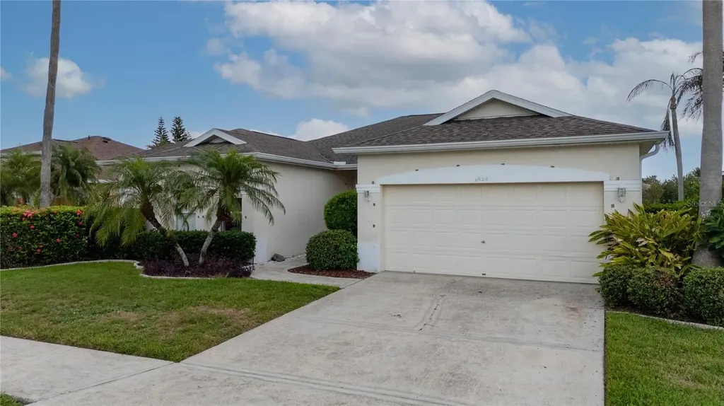 5024 Sturbridge Court Sarasota FL 34238