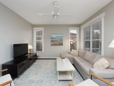 5024 Sturbridge Court Sarasota FL 34238