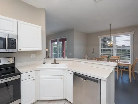 5024 Sturbridge Court Sarasota FL 34238