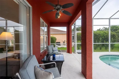 5024 Sturbridge Court Sarasota FL 34238