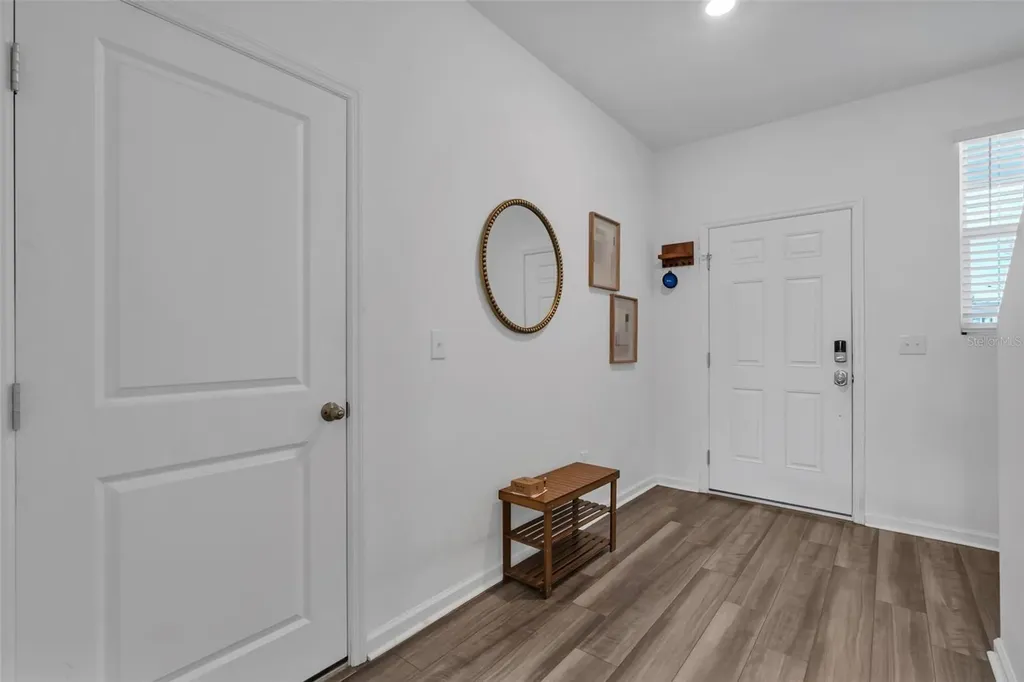 6359 Kay Morgan Lane Gibsonton FL 33534