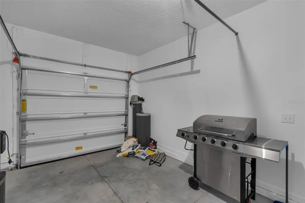 6359 Kay Morgan Lane Gibsonton FL 33534