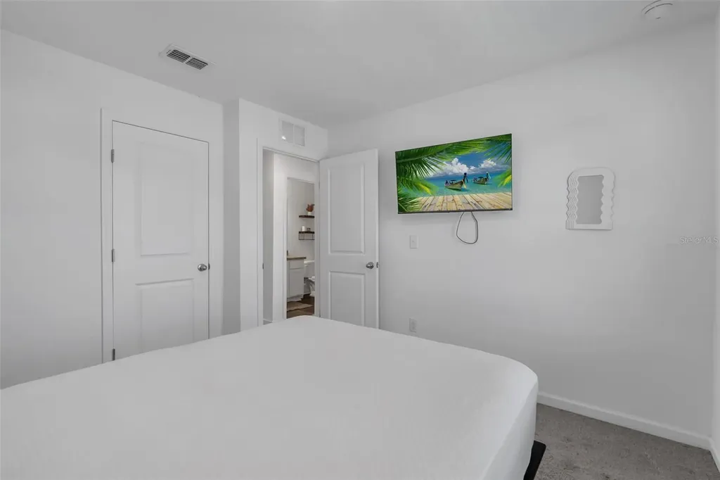 6359 Kay Morgan Lane Gibsonton FL 33534