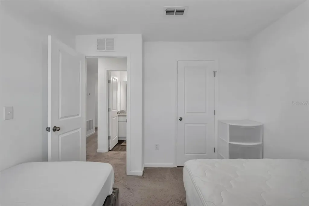 6359 Kay Morgan Lane Gibsonton FL 33534