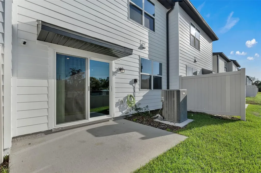 6359 Kay Morgan Lane Gibsonton FL 33534