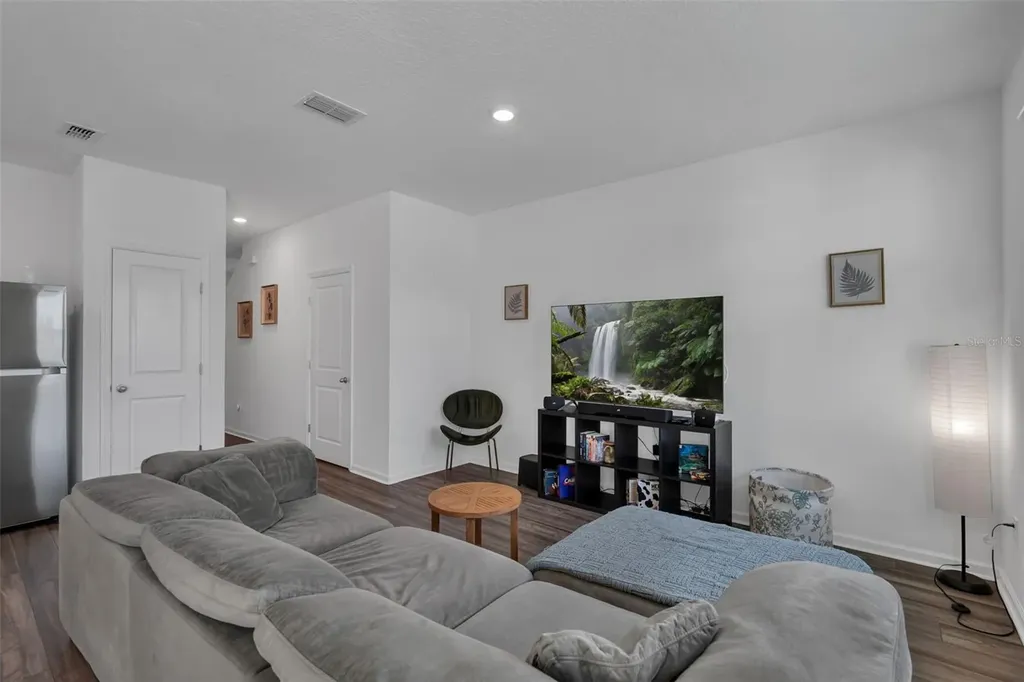 6359 Kay Morgan Lane Gibsonton FL 33534