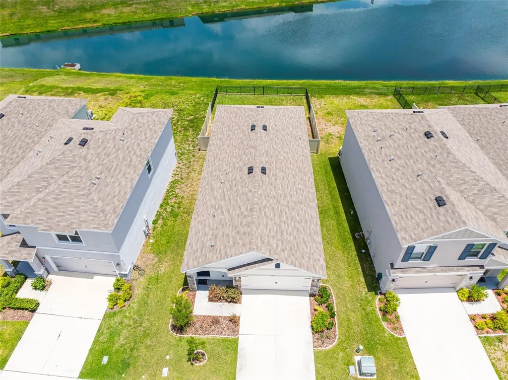 3520 Maple Grove Way Plant City FL 33565
