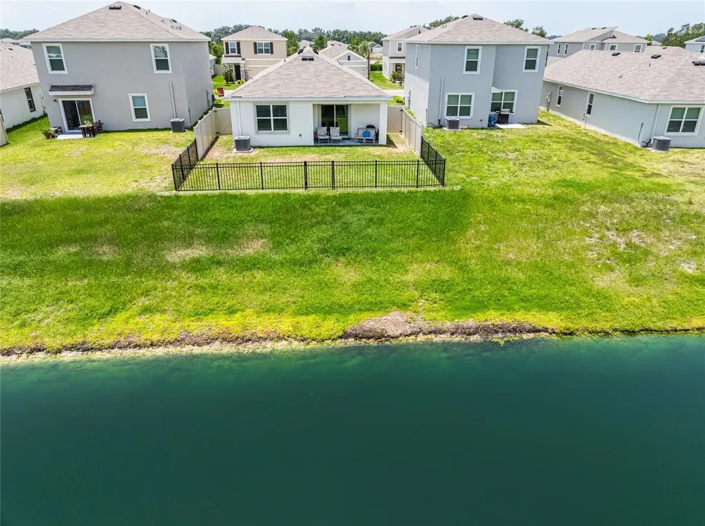 3520 Maple Grove Way Plant City FL 33565