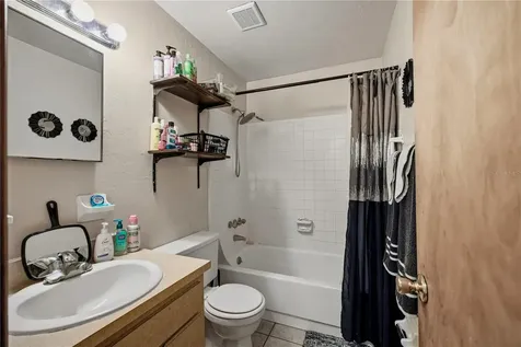 2902 NW 39th Place Gainesville FL 32605