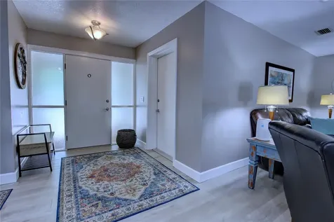 104 Tipperary Drive Lake Mary FL 32746